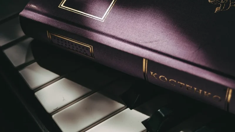 Kolorowe etui na klucze z kółkiem kluczówka Loren – multicolor