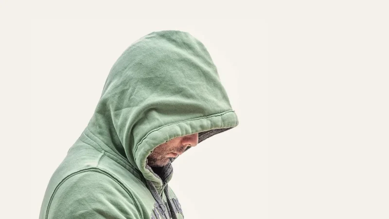 ONLY Carmakoma Kamizelka Newtahoe Hood 15236003 Beżowy Regular Fit