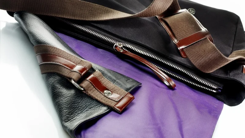 Torebka TOMMY HILFIGER – Th Lock Mini Crossover AW0AW10931 XLG